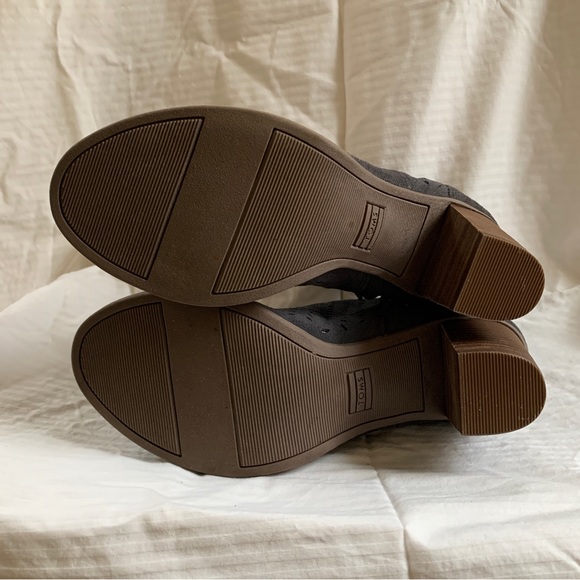 TOMS Majorca Suede Peep Toe Chunky Heel Booties
Forged Iron Grey US 8 - Picture 7 of 12